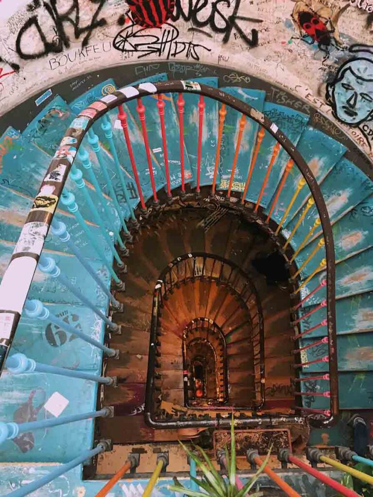 Graffiti staircase in Paris