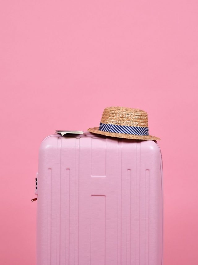 17 Helpful Tips for Traveling with Carry On Only Story