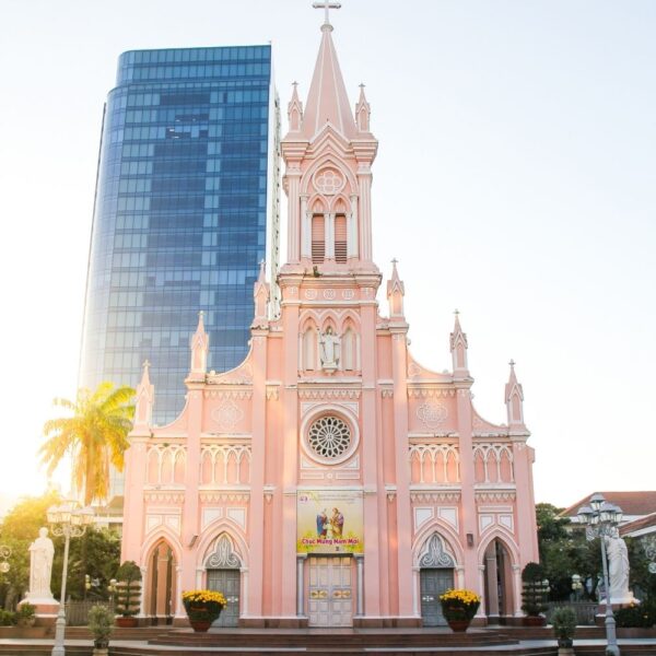da nang pink church