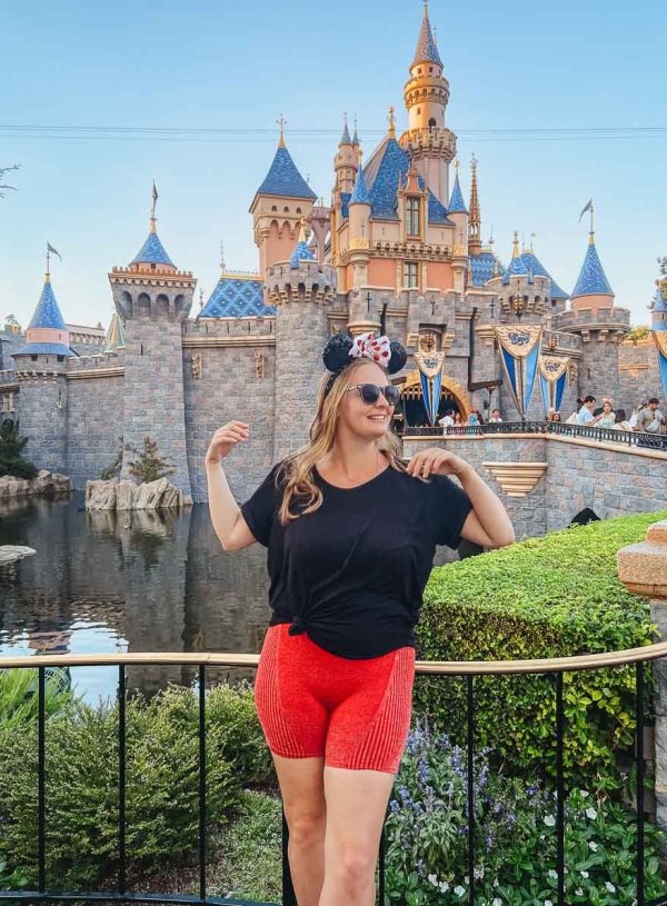 Going to Disneyland alone: Top tips for a Disneyland solo trip