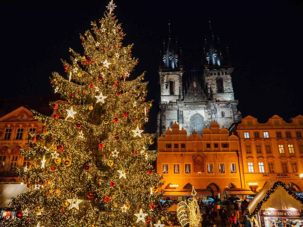 christmas markets at prague old town square