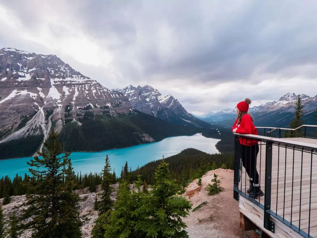 travelling alone as a woman quotes